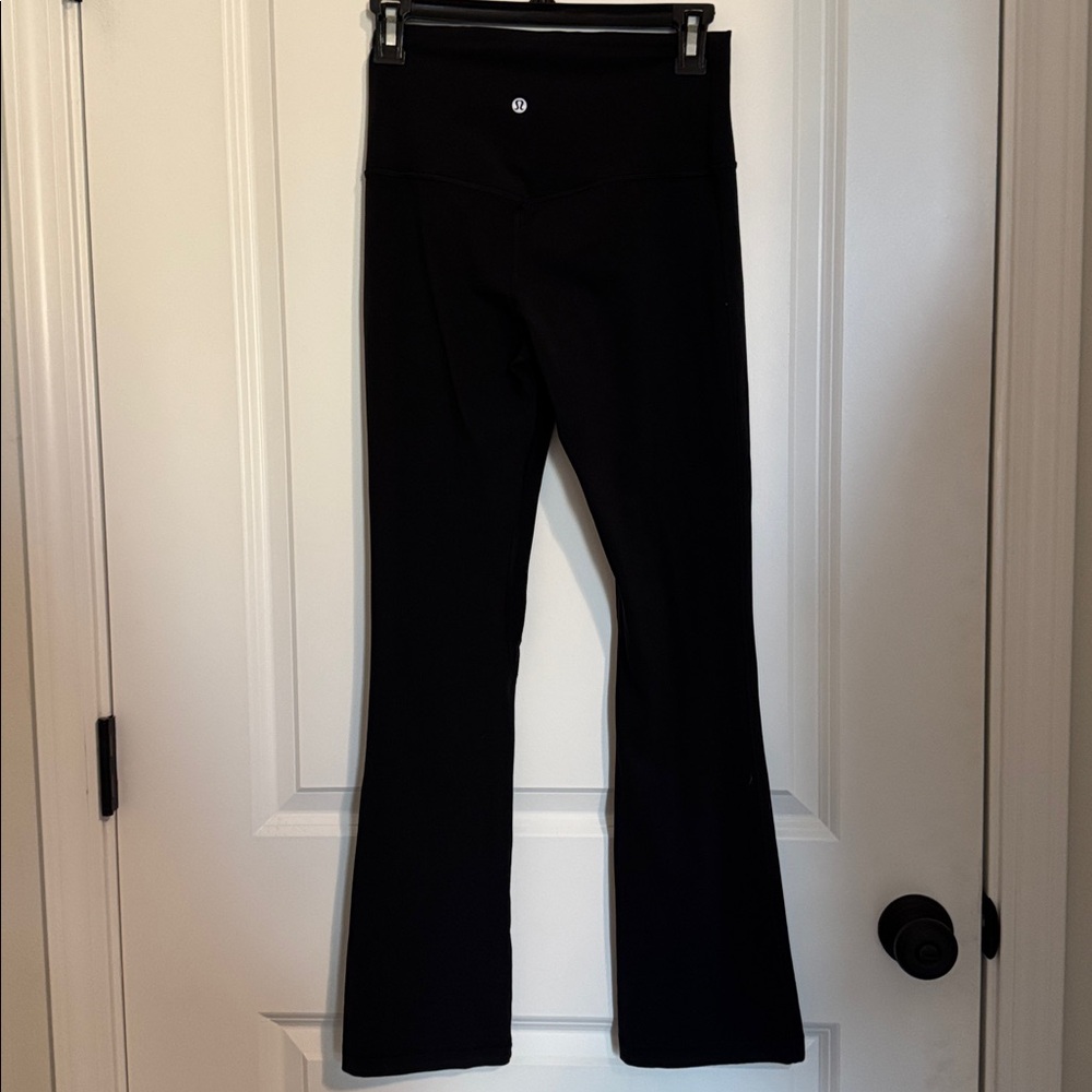 LULULEMON Black Women's High-Waisted Pants - Picture 4 of 9